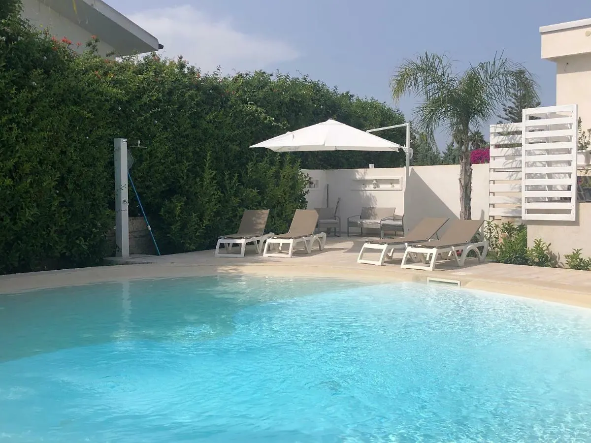 Villa Lucy Fontane Bianche Διαμέρισμα