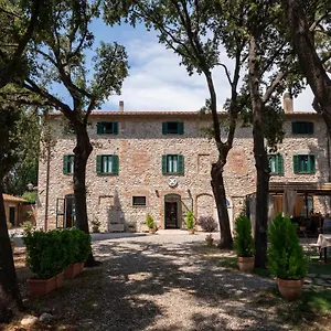 https://razza-del-casalone.it-tuscanyhotel.com