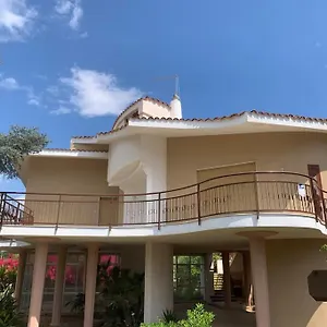 Villa Marika, Fontane Bianche