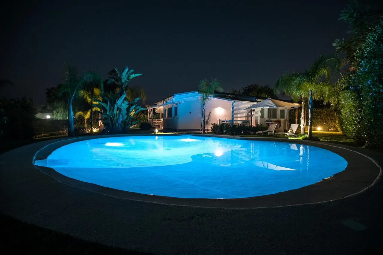 Villa Lucy Fontane Bianche Apartment