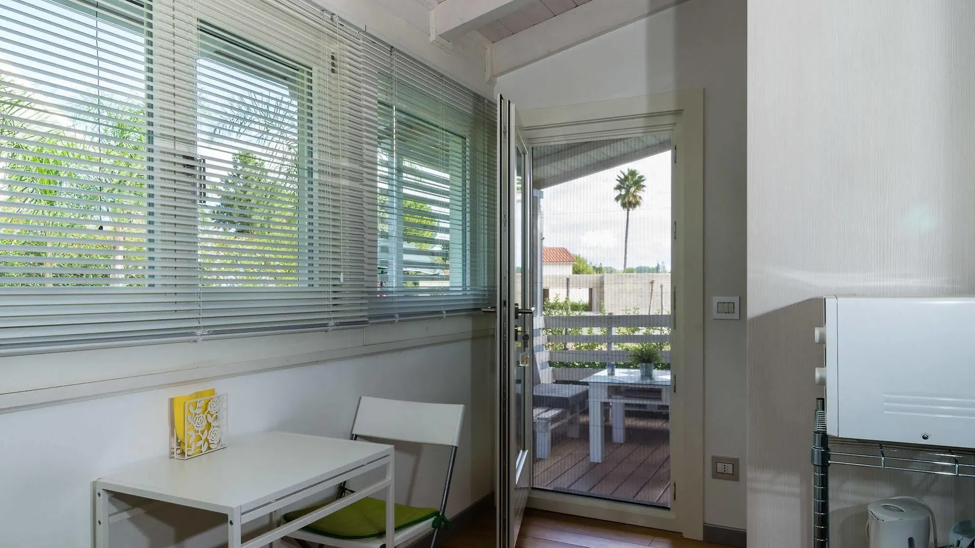Villa Lucy Fontane Bianche Apartment